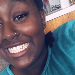 Meet your Posher, Imani